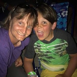 Meet your Posher, Carolee